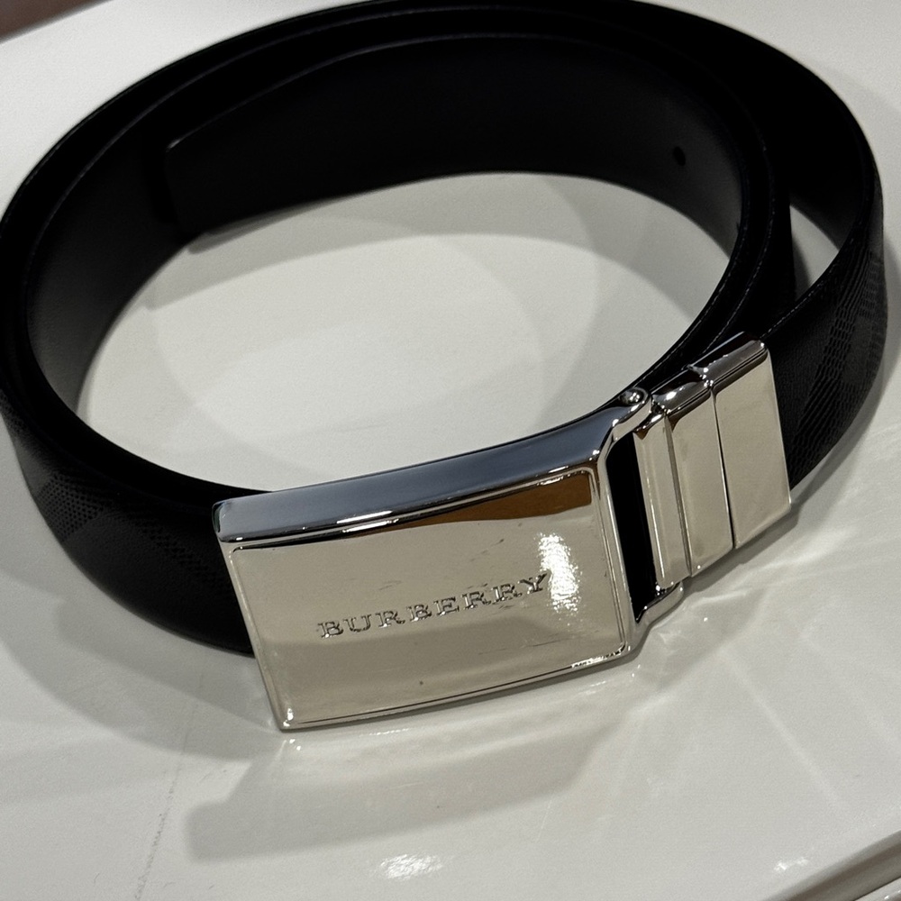 Unisex Burberry Black Belt with Silver Buckle